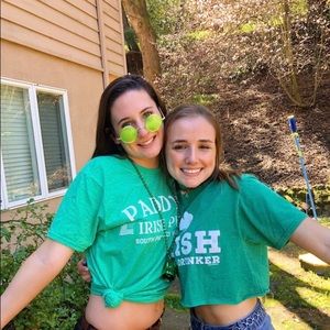 Meet your Posher, Caitlin